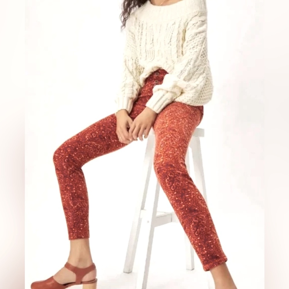 Anthropologie Pilcro High Rise Skinny Corduroy Pants in Orange Motif Size 28